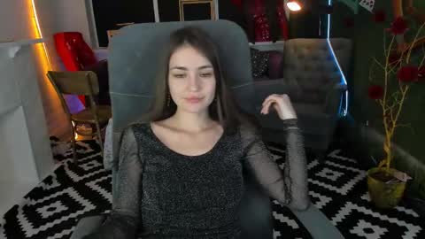 Snapshot of leilarai chatting on February 6, 2025, 4:25 pm Leila Rai online show from February 6, 2025, 4:25 pm