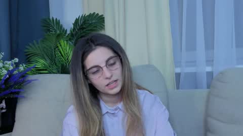 Alexandria online show from October 18, 2025, 8:42 pm