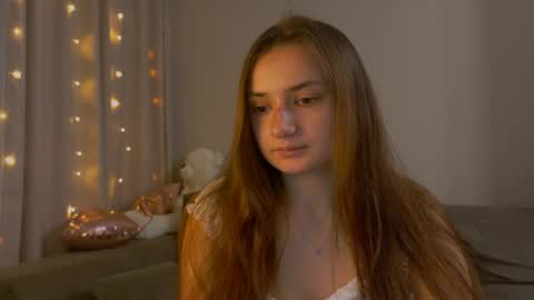 Snapshot of lelia_vibe chatting on May 11, 2026, 12:16 am Lelia online show from May 11, 2026, 12:16 am