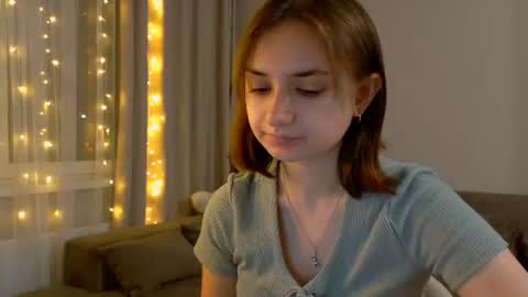 Snapshot of lelia_vibe chatting on June 26, 2026, 7:51 pm Lelia online show from June 26, 2026, 7:51 pm