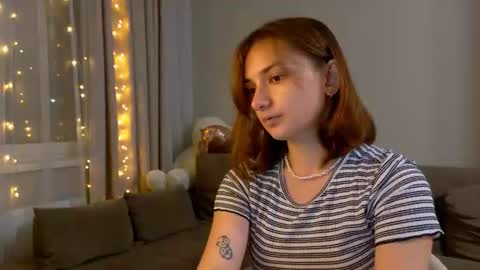 Snapshot of lelia_vibe chatting on July 29, 2026, 8:40 pm Lelia online show from July 29, 2026, 8:40 pm