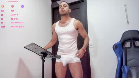 Snapshot of lelouch_master chatting on October 11, 2025, 11:42 am hi im lelo... nice to meet you I appreciate your thumbs up It is very important and you would help me a lot online show from October 11, 2025, 11:42 am