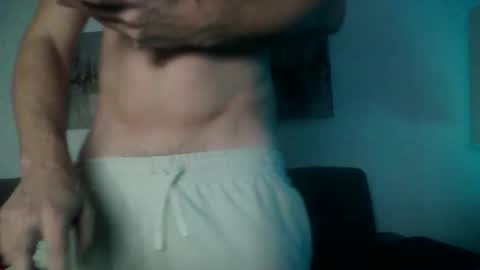 Snapshot of lemaleetsoncock chatting on November 19, 2025, 4:01 am lemaleetsoncock online show from November 19, 2025, 4:01 am