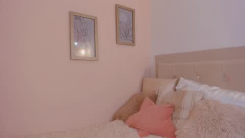 Snapshot of lena_luthor chatting on October 30, 2025, 7:10 am lena_luthor online show from October 30, 2025, 7:10 am