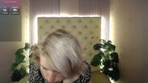 Lena online show from January 6, 2025, 10:13 am