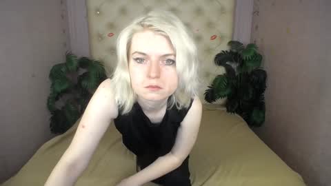 Lena online show from February 7, 2025, 4:06 am