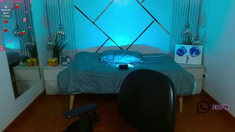 Snapshot of lena_roses chatting on July 1, 2026, 7:35 pm Lena online show from July 1, 2026, 7:35 pm