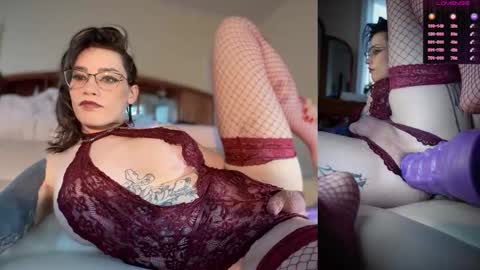 Lena Vesper online show from October 3, 2025, 9:56 pm