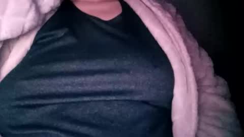 lenagolden online show from February 24, 2026, 5:22 pm