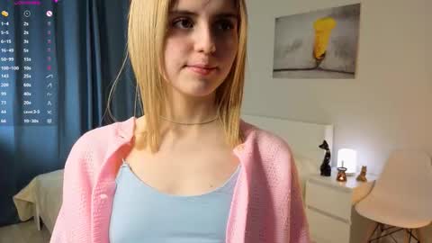 Earlene online show from October 15, 2025, 6:52 pm