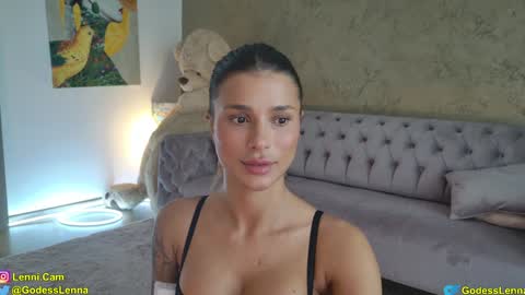 Lenna Goddess online show from October 23, 2025, 5:29 am