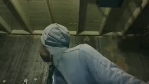 leo199984 online show from February 17, 2026, 3:25 am