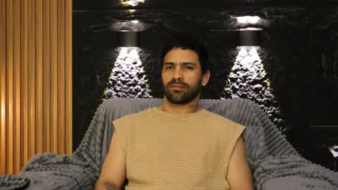 Leo  Diaz online show from March 29, 2026, 2:33 am