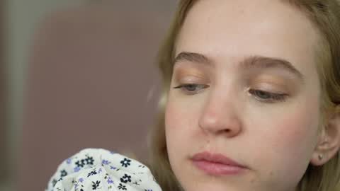  Ashly  online show from December 11, 2024, 3:15 pm