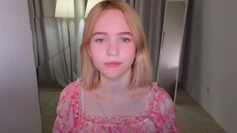  Ashly  online show from December 21, 2024, 3:09 pm