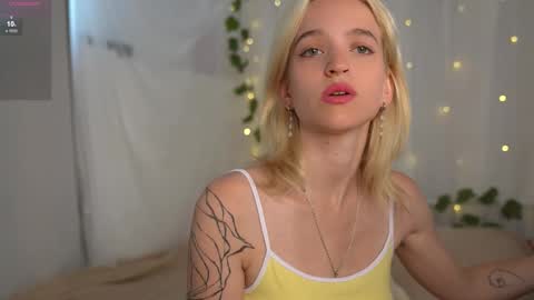  Ashly  online show from September 26, 2025, 10:08 am