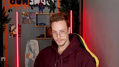 Leo online show from November 4, 2025, 4:06 pm