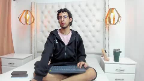 LEO online show from June 24, 2026, 12:26 pm