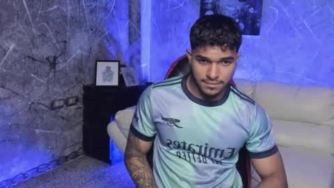 Leo independent model online show from October 29, 2025, 12:24 am