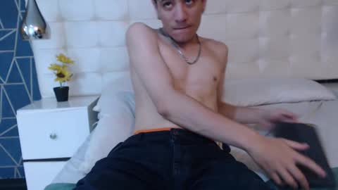 Snapshot of leofeniix chatting on February 26, 2026, 4:55 am Leo online show from February 26, 2026, 4:55 am