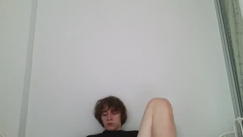 Leon online show from April 11, 2026, 11:31 pm