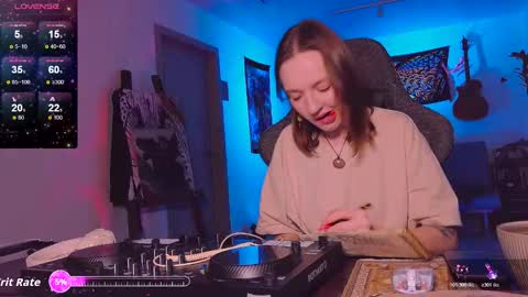 Snapshot of leona_nick chatting on February 16, 2026, 6:48 pm leona online show from February 16, 2026, 6:48 pm