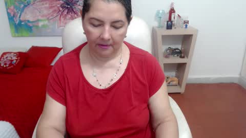 leonela   online show from October 31, 2025, 2:23 am