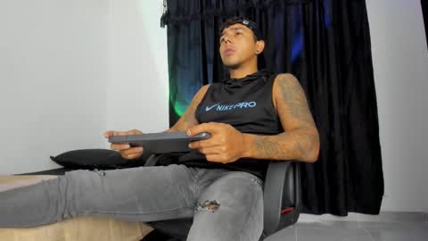 leonidas1.1 online show from March 21, 2026, 2:05 am