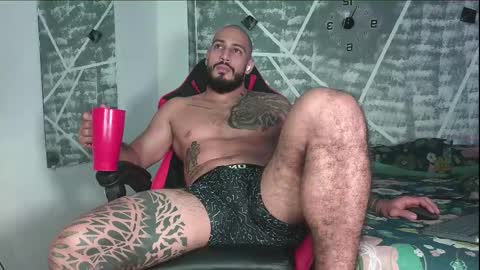 ANDRES online show from December 1, 2025, 3:33 am