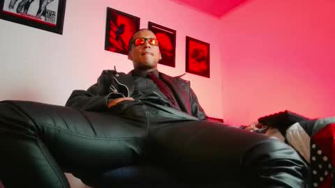 Lenardo jaramillo online show from November 13, 2025, 11:31 am