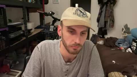 Snapshot of leonvampire chatting on November 27, 2025, 3:36 pm Leon online show from November 27, 2025, 3:36 pm