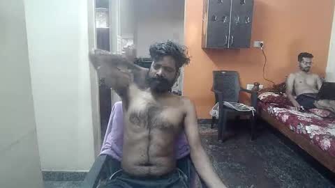 Snapshot of leosbroad chatting on December 13, 2024, 6:53 am Leo online show from December 13, 2024, 6:53 am