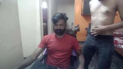 Snapshot of leosbroad chatting on December 14, 2024, 7:29 am Leo online show from December 14, 2024, 7:29 am