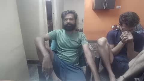 Snapshot of leosbroad chatting on January 19, 2025, 11:34 am Leo online show from January 19, 2025, 11:34 am