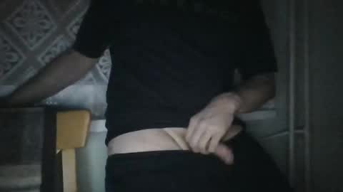 Snapshot of leosmalik chatting on November 14, 2025, 4:22 am leosmalik online show from November 14, 2025, 4:22 am