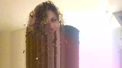 leothegirl88 online show from April 5, 2026, 6:43 am