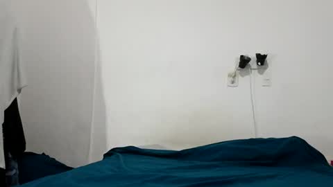 Abril online show from October 12, 2025, 9:52 am