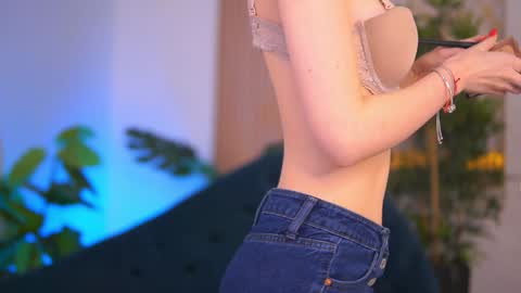 Jessie online show from December 28, 2024, 7:55 am