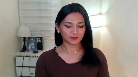Snapshot of lesleyanderson chatting on February 13, 2025, 5:26 am Pat online show from February 13, 2025, 5:26 am