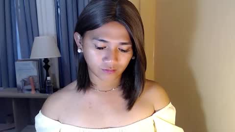 Snapshot of lesleyanderson chatting on September 24, 2025, 11:41 pm Pat online show from September 24, 2025, 11:41 pm