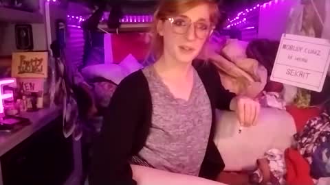 LesleyGumGrass- The Boring Trans girl online show from March 6, 2025, 8:52 am