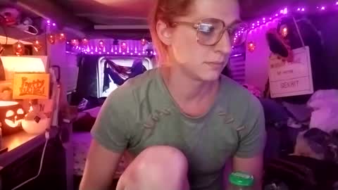 LesleyGumGrass- The Boring Trans girl online show from September 25, 2025, 1:59 pm