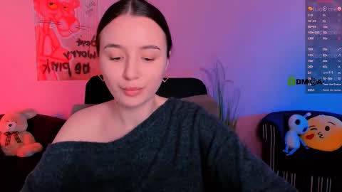 leslie_bird online show from November 23, 2025, 9:53 am