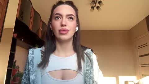 Leslie  online show from March 12, 2026, 1:17 pm