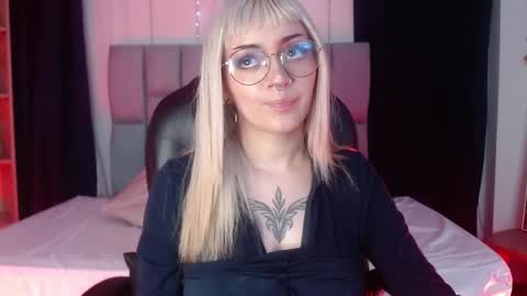 Less  online show from March 1, 2025, 2:44 pm