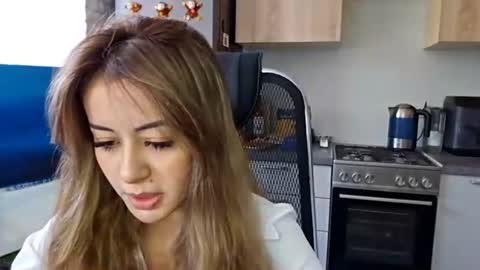 Snapshot of letitiamagett chatting on July 2, 2026, 11:05 am Emily online show from July 2, 2026, 11:05 am