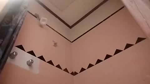 letmewetyoirpantiies online show from October 8, 2025, 8:45 am