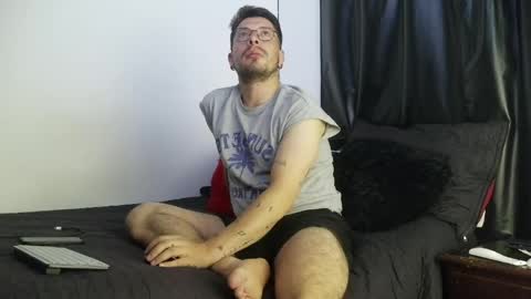 Torres online show from April 15, 2026, 1:23 am