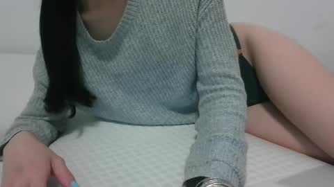 lets_play143 online show from February 24, 2025, 6:27 am