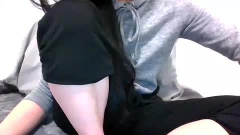 lets_play143 online show from October 19, 2025, 6:25 am